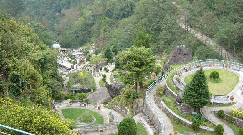 Kalimpong - Gangtok - Pelling - Darjeeling