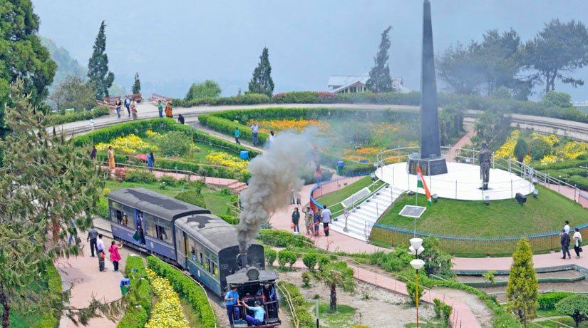 Kalimpong - Gangtok - Pelling - Darjeeling